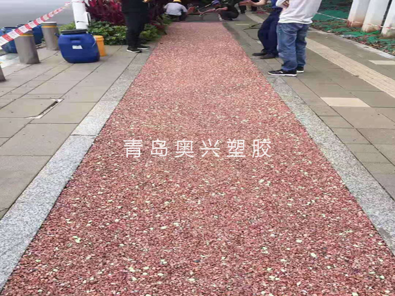 ճʯ·